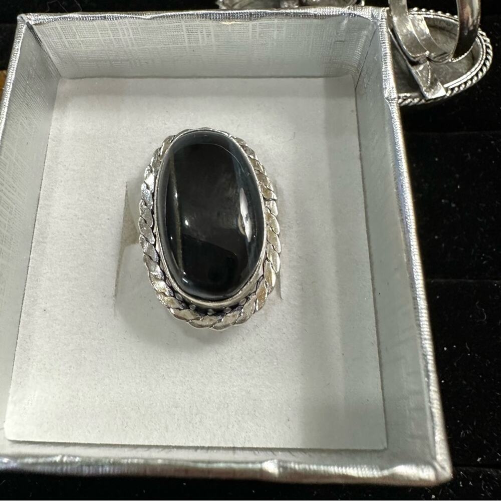 💕 Black onyx natural gemstone‎ ring silver overlay, stamped 925 adjustable